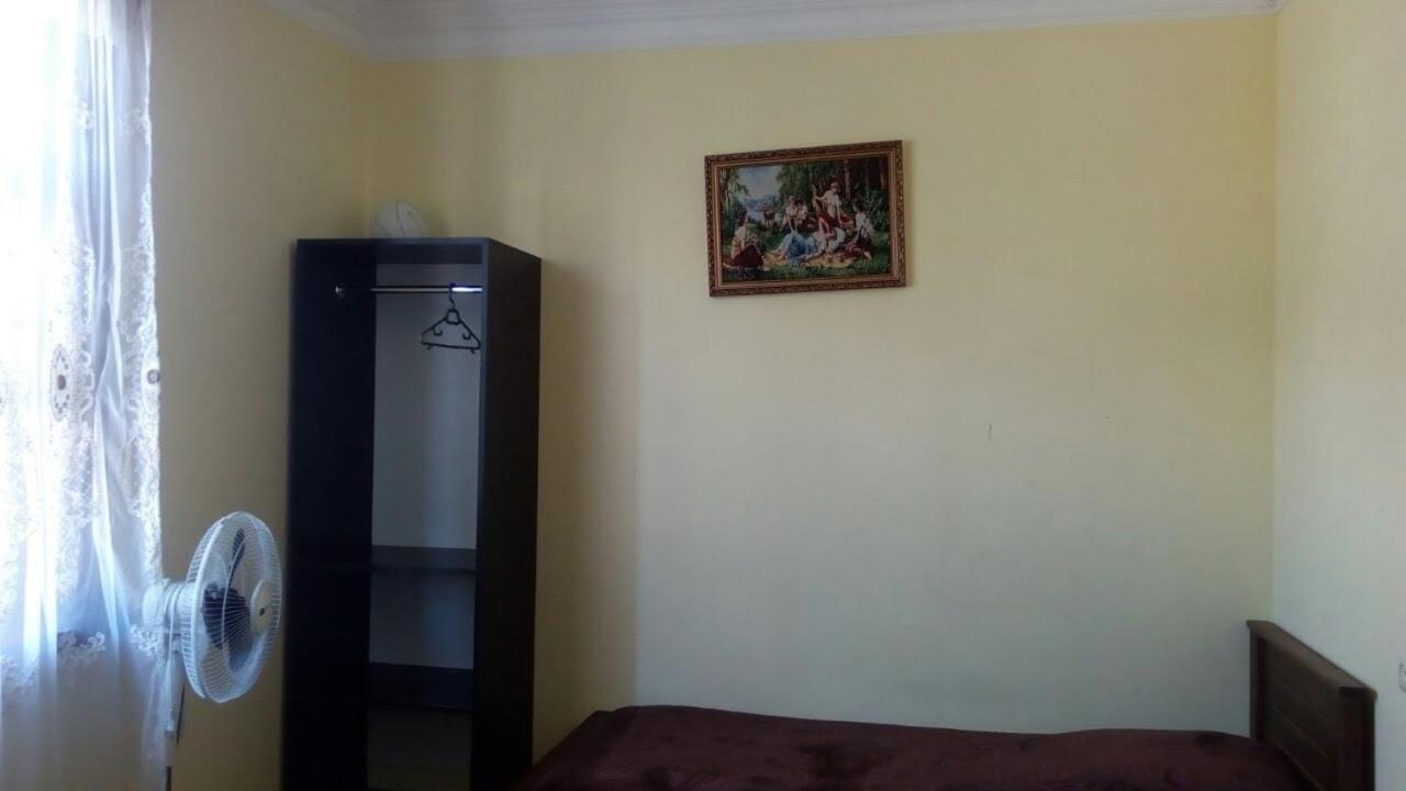 Guesthouse Gia Kobuleti Kültér fotó
